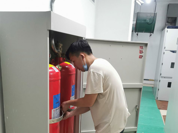 柜式气体<i style='color:red'>灭火系统安装</i>流程