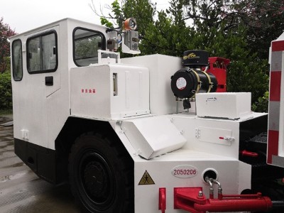 煤矿用车辆发动机舱自动灭火系统