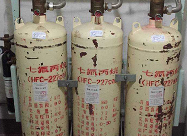 消防气瓶外壁锈蚀